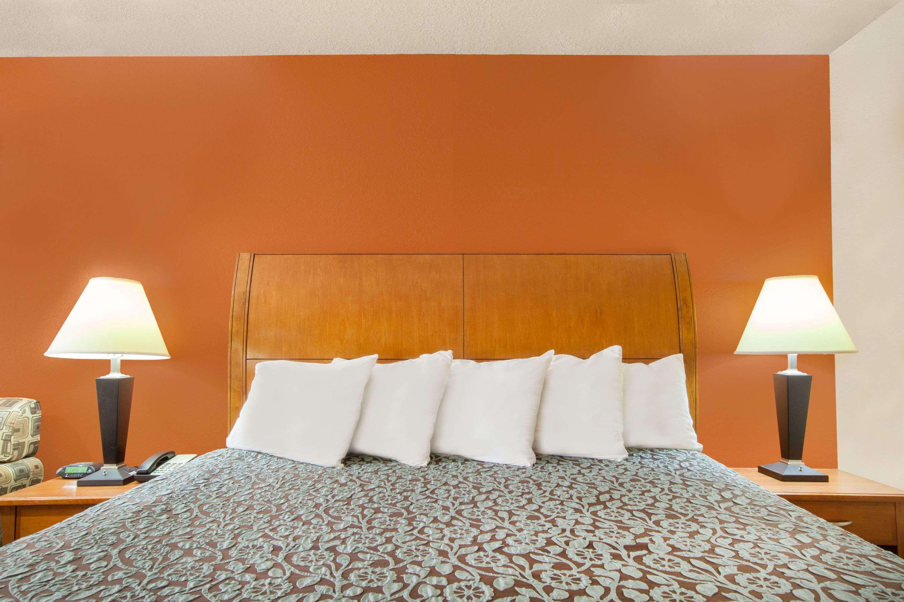 Days Inn By Wyndham Centerville Zewnętrze zdjęcie